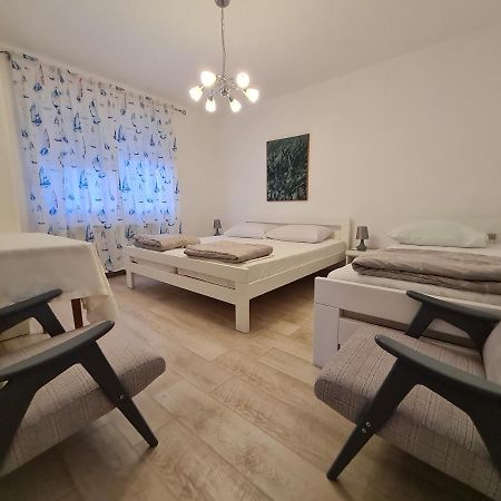 Apartman Nena Crikvenica Buitenkant foto