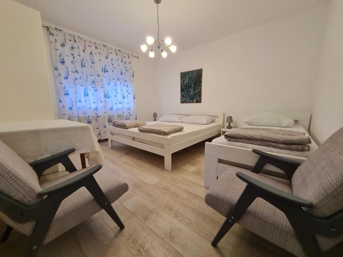 Apartman Nena Crikvenica Buitenkant foto